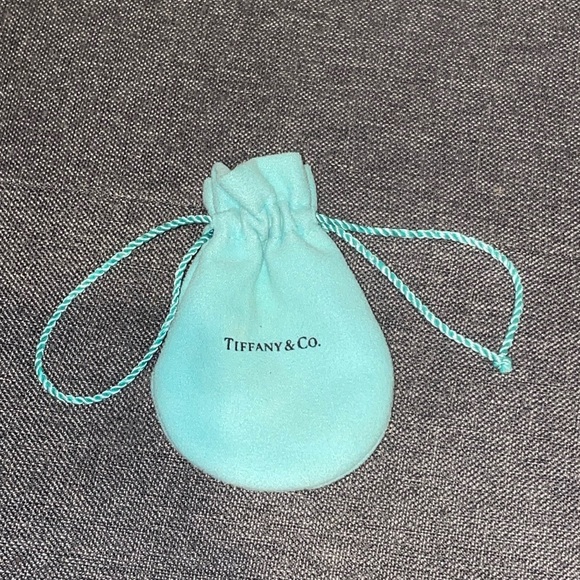 Tiffany Blue Heart Tag Silver Bead Bracelet - Picture 11 of 12